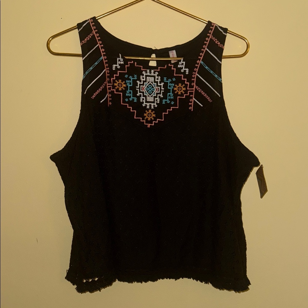 NWT Xhilaration Embroidered Women’s Tank Top